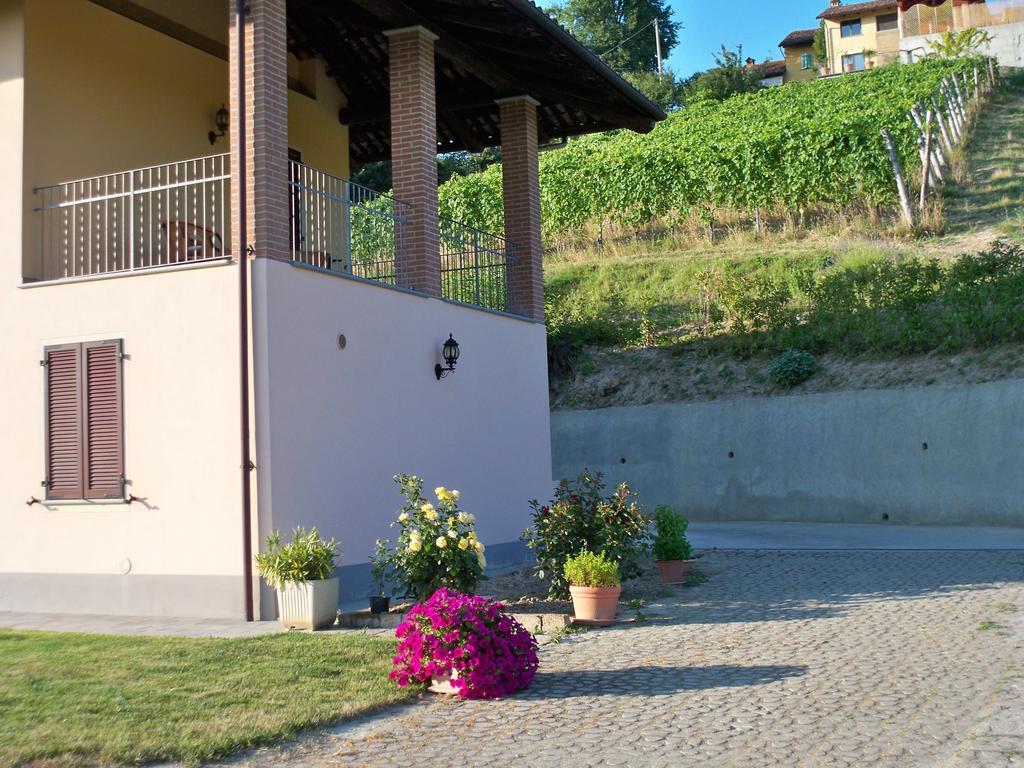 Cascina La Corte Bed & Breakfast Neive Exterior photo